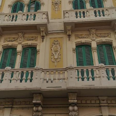 Palazzo Lagioia 2: Prestigioso Miniappartamento Triggiano Exterior photo